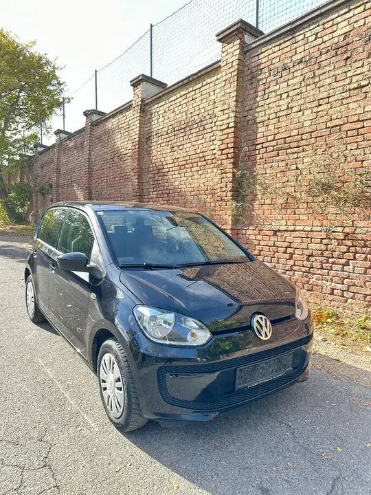 Volkswagen Up 2012 photo 2
