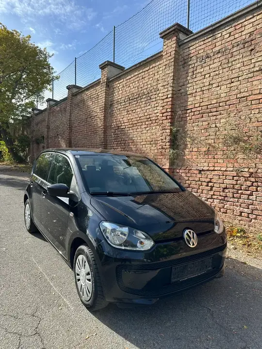Volkswagen Up