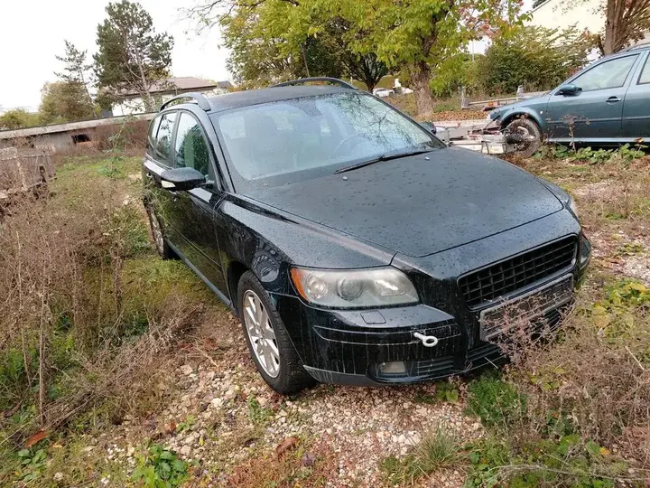 Volvo V50