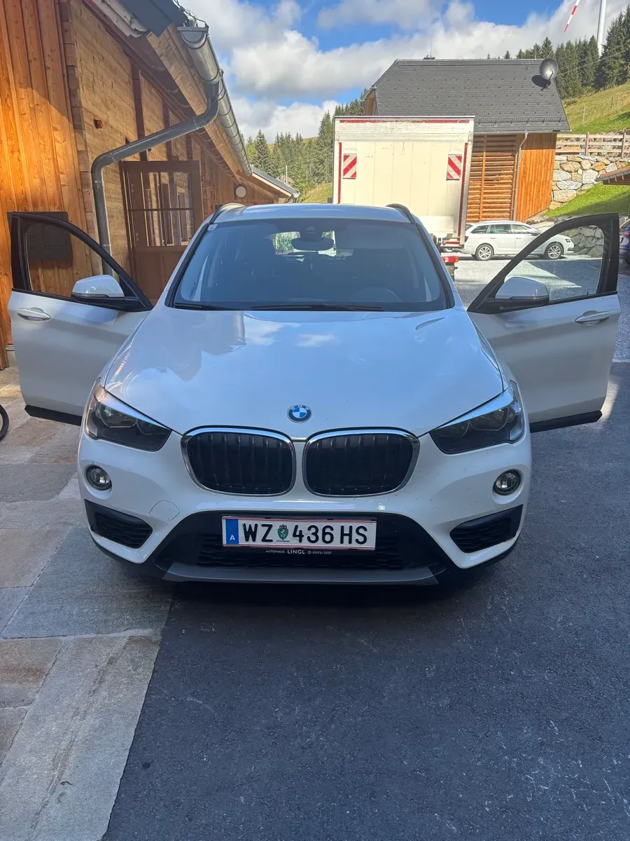 BMW X1 2017 photo 2