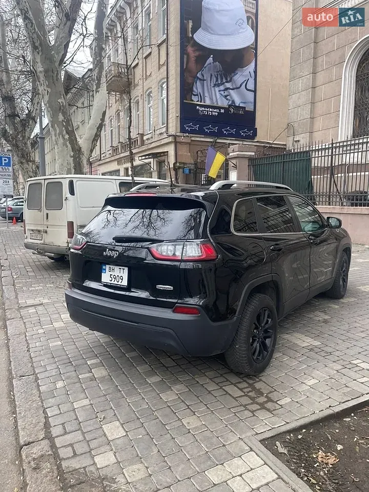 Jeep Cherokee 2018 photo 4