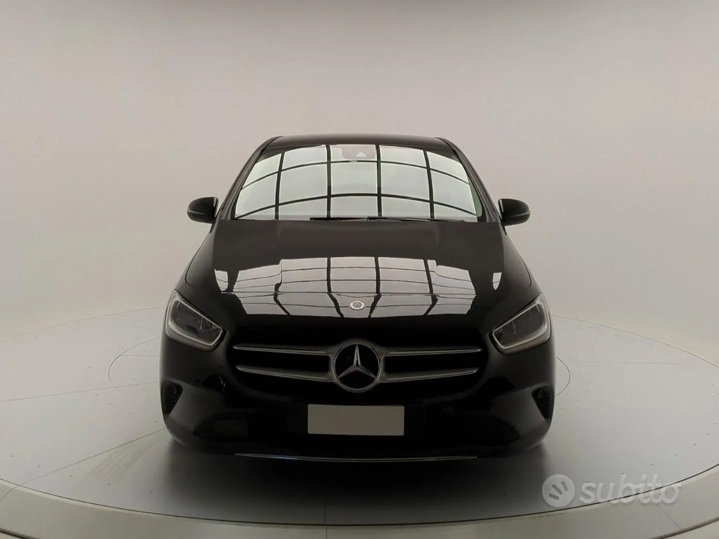 Mercedes-Benz B 180D 2022 photo 2