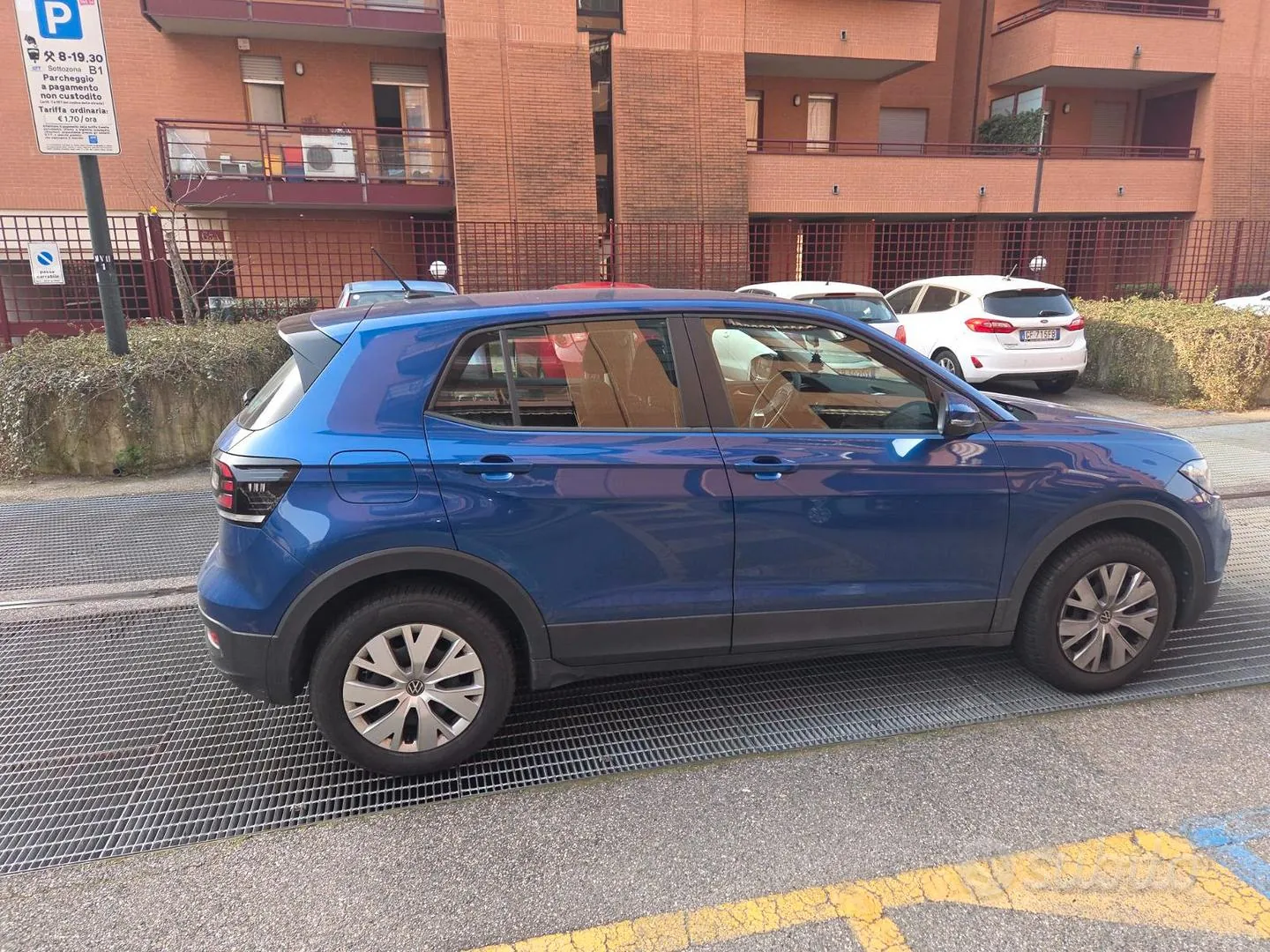 Volkswagen T-Cross 2020 photo 2