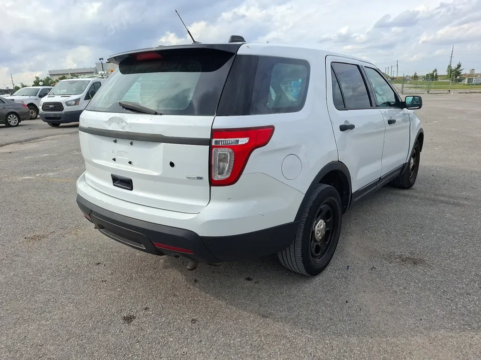 Ford Explorer 2014 photo 5
