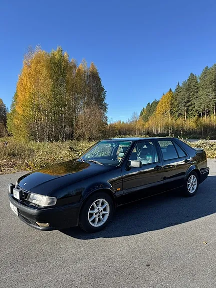 Saab 9000