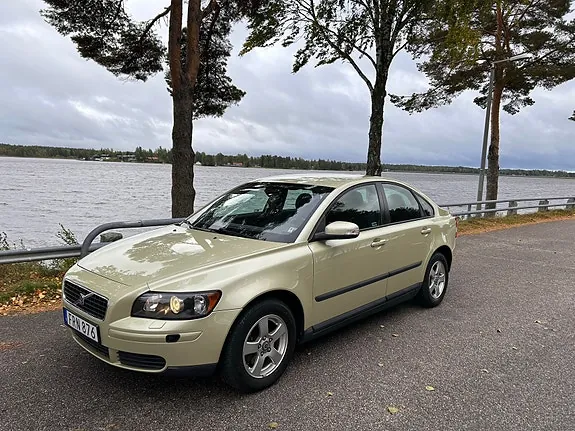 Volvo S40