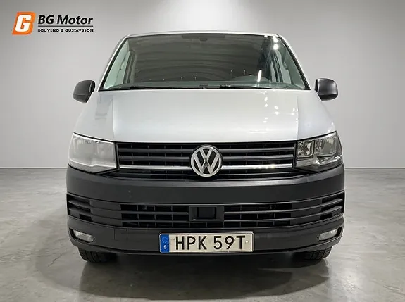 Volkswagen Transporter 2019 photo 2