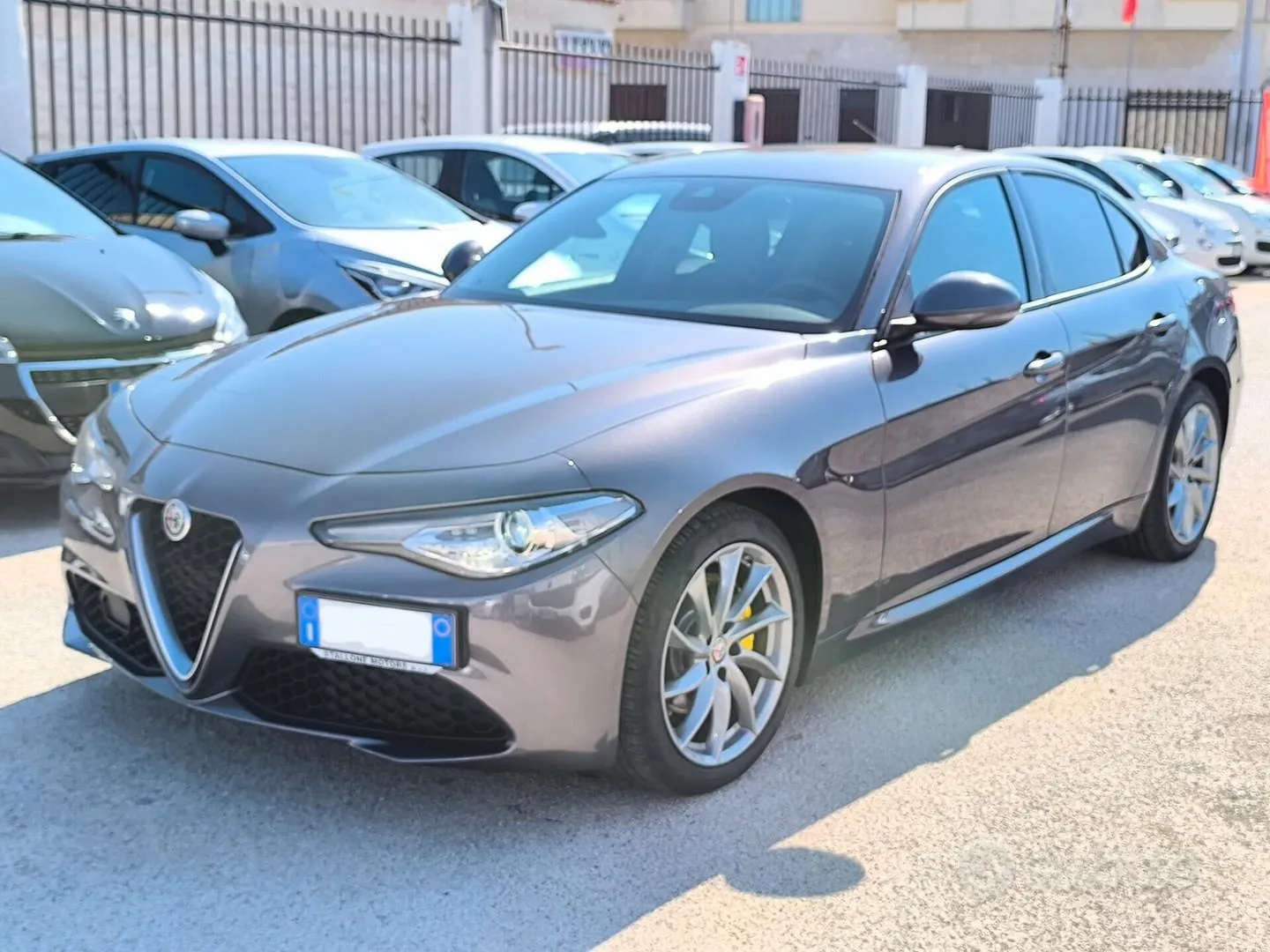 Alfa Romeo Giulia 2021 photo 3