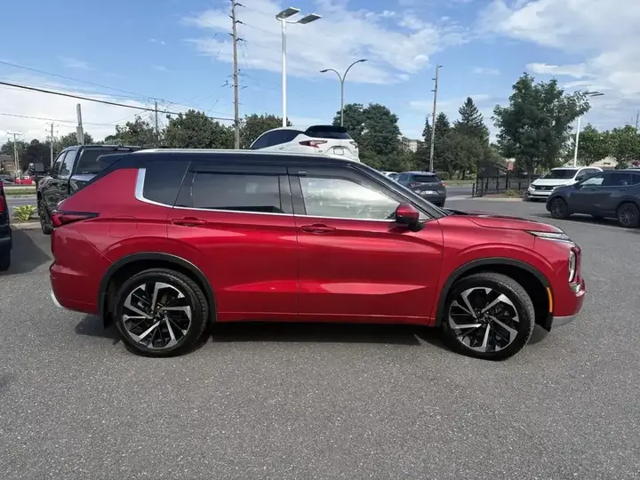 Mitsubishi Outlander 2023 photo 5