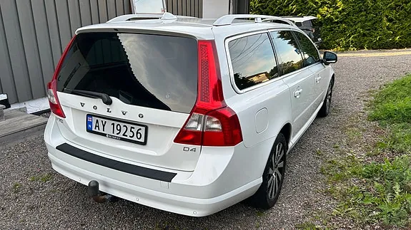 Volvo V70 2013 photo 4