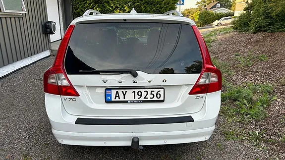 Volvo V70 2013 photo 3
