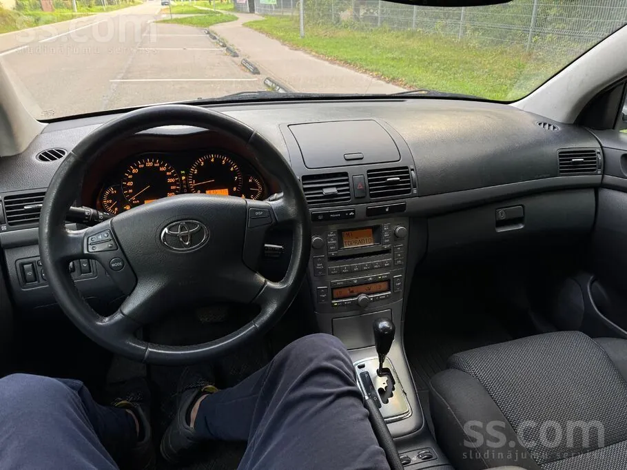Toyota Avensis 2008 photo 5