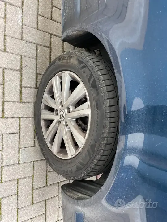 Volkswagen Multivan 2012 photo 5