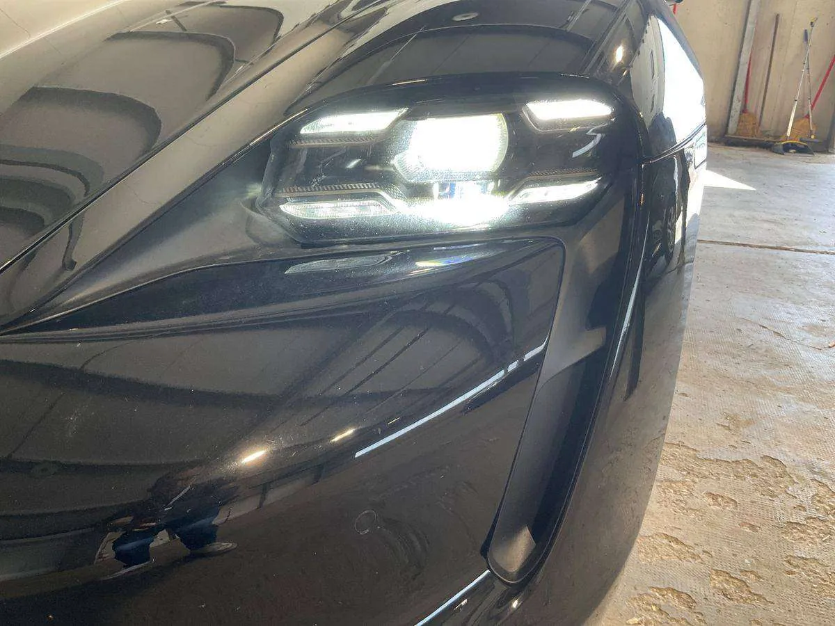 Porsche Taycan 2021 photo 5