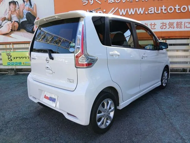 Nissan Dayz 2017 photo 2