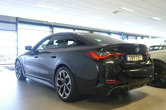 BMW I4 2024 photo 4