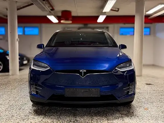 Tesla Model X 2017 photo 4