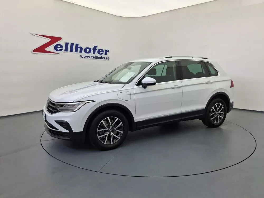 Volkswagen Tiguan 2021 photo 3