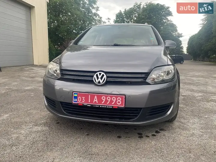 Volkswagen Golf Plus 2011 photo 3