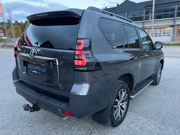 Toyota Land Cruiser 2022 photo 5