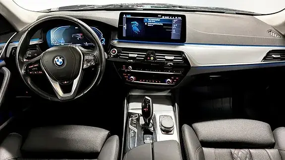 BMW 530E 2022 photo 4