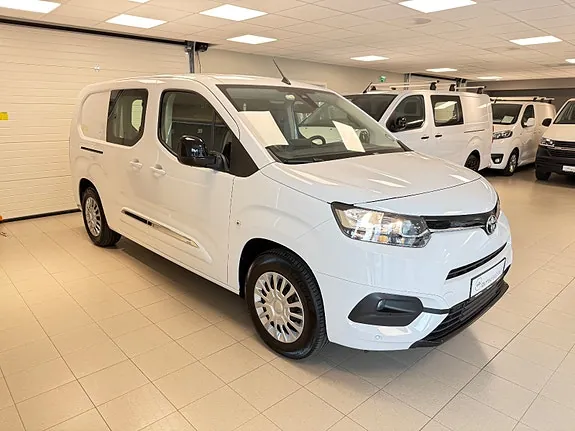 Toyota Proace City 2023 photo 4