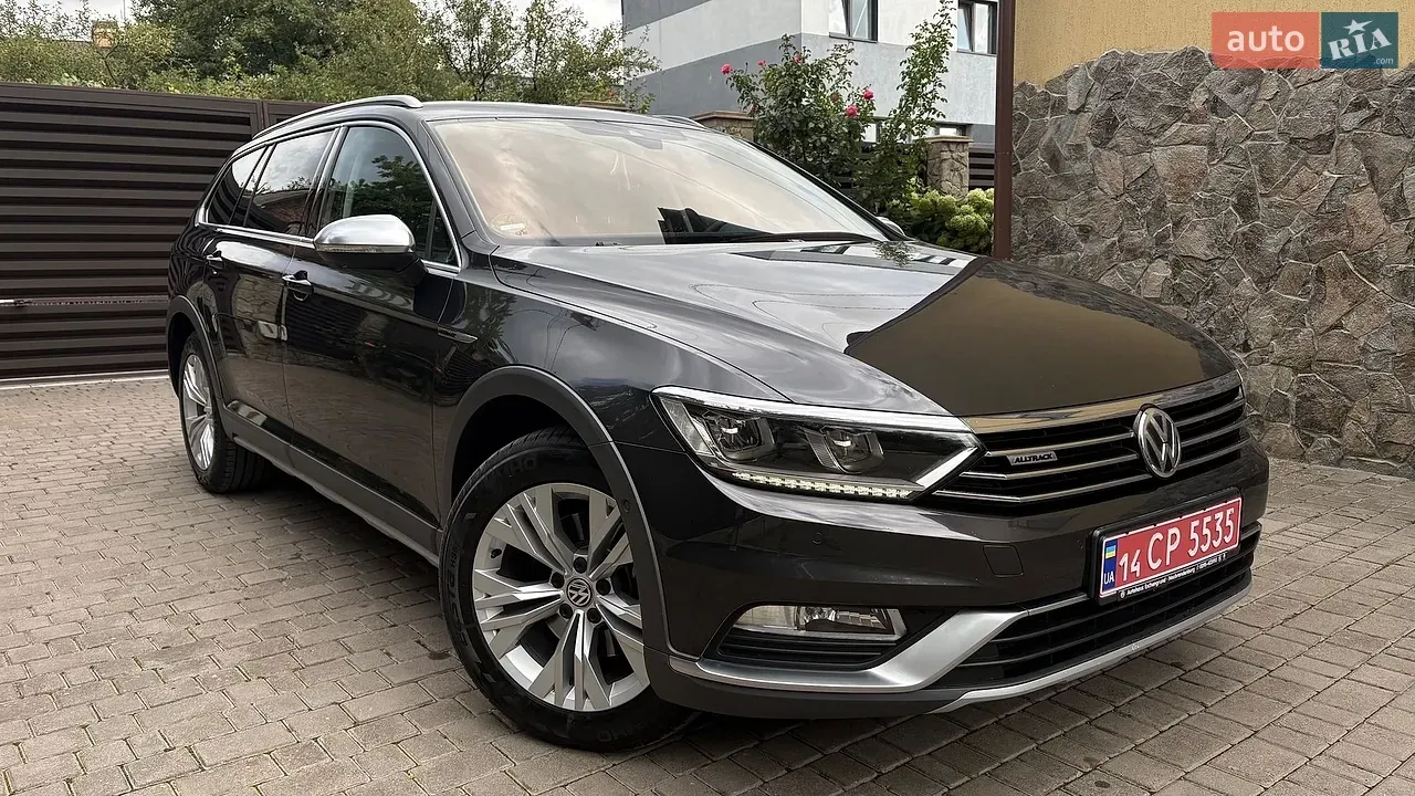 Volkswagen Passat Alltrack 2018 photo 2