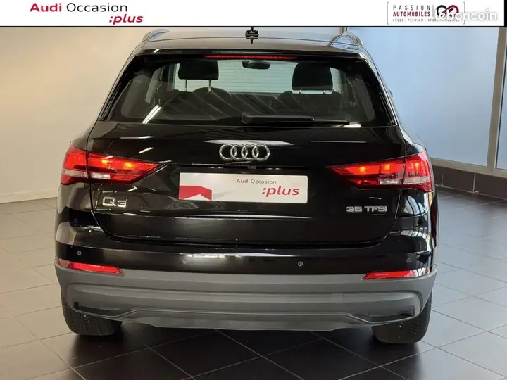 Audi Q3 2022 photo 5