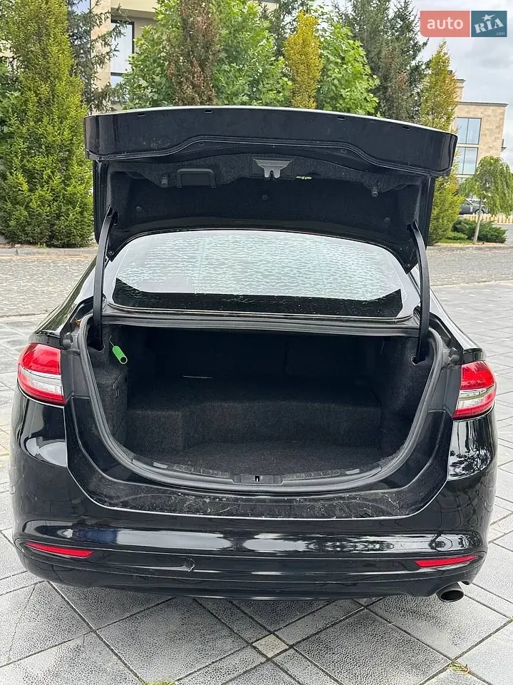 Ford Fusion 2017 photo 4