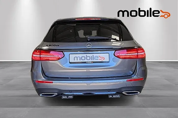 Mercedes-Benz E300 2019 photo 4
