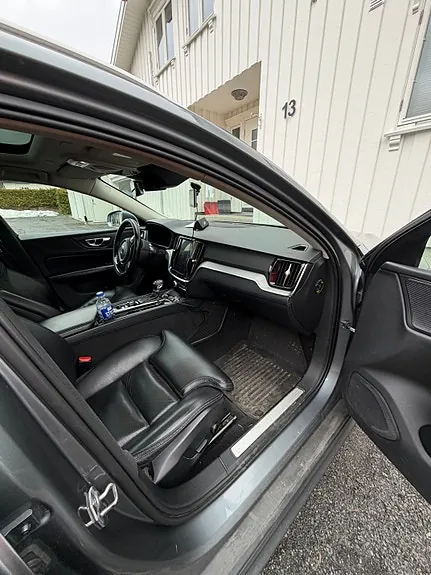 Volvo V60 Cross Country 2020 photo 4