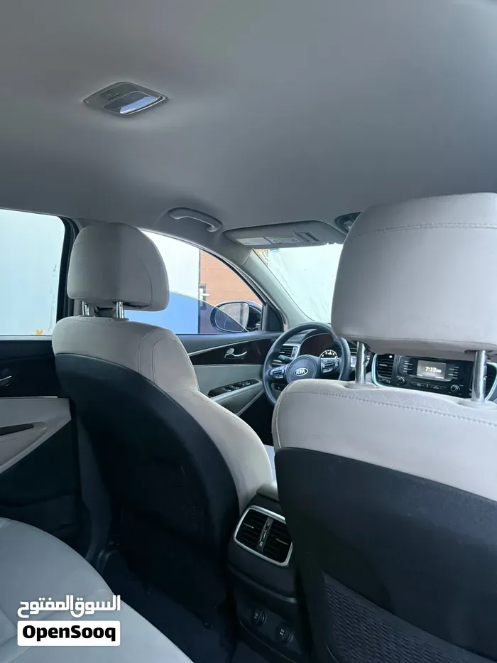 Kia Sorento 2017 photo 4