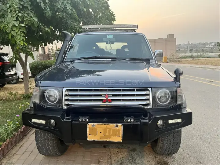 Mitsubishi Pajero