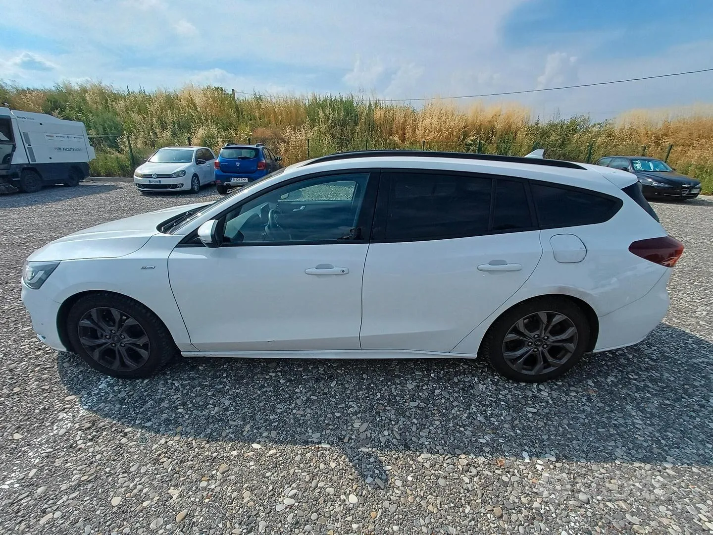 Ford Focus 2022 photo 3