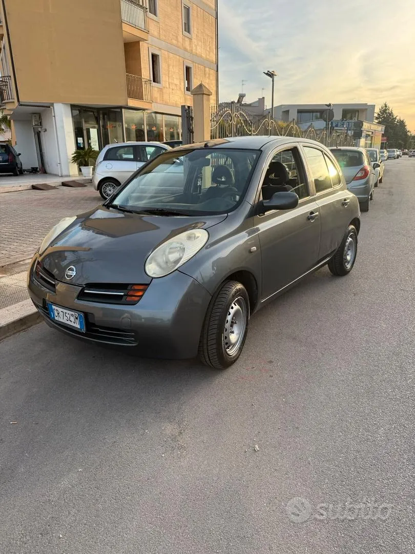 Nissan Micra 2004 photo 3