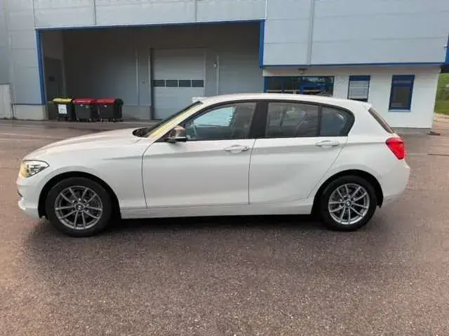 BMW 1 Series 2019 photo 3