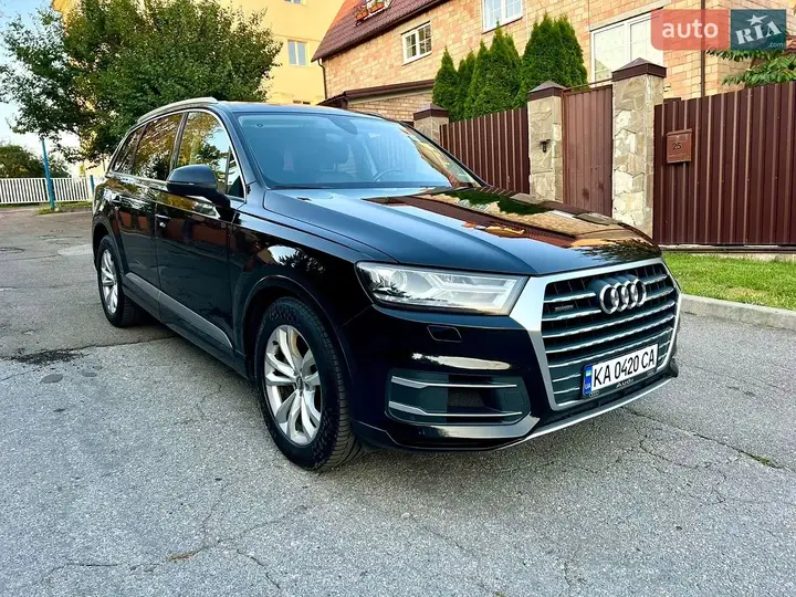 Audi Q7 2017 photo 3
