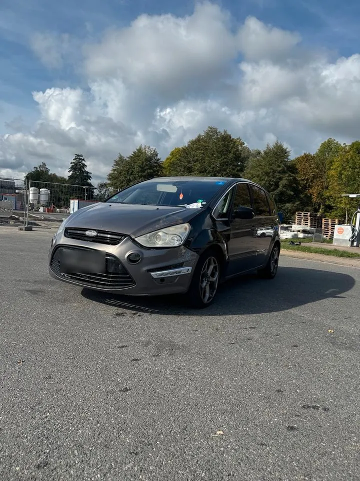 Ford S-Max