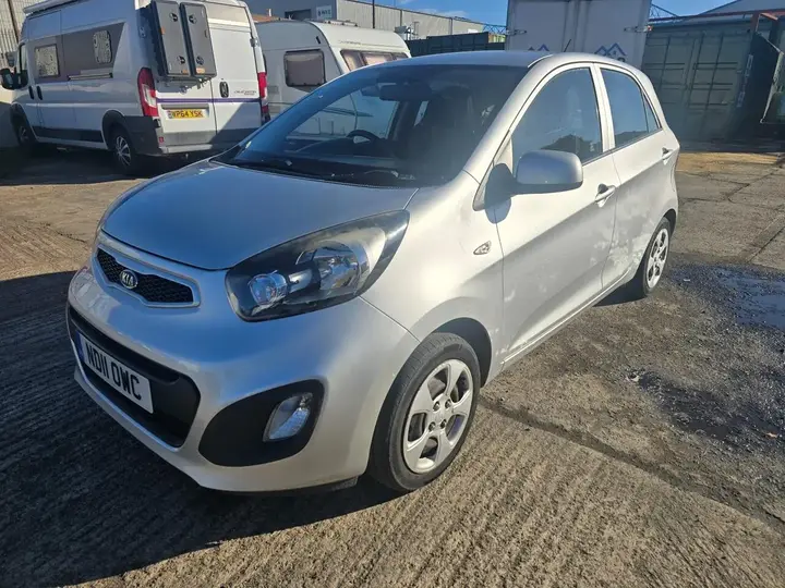 Kia Picanto 2011 photo 4