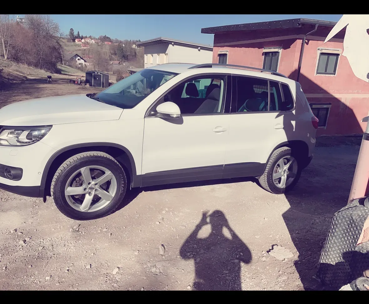 Volkswagen Tiguan 2014 photo 2