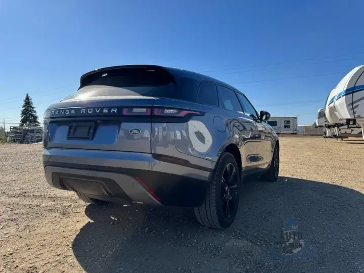 Land Rover Range Rover Velar 2022 photo 3