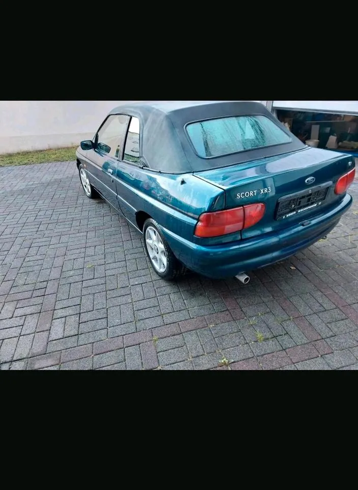 Ford Escort Cabrio