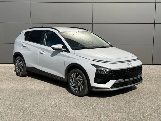 Hyundai Bayon photo 3