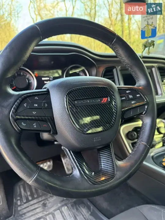 Dodge Challenger