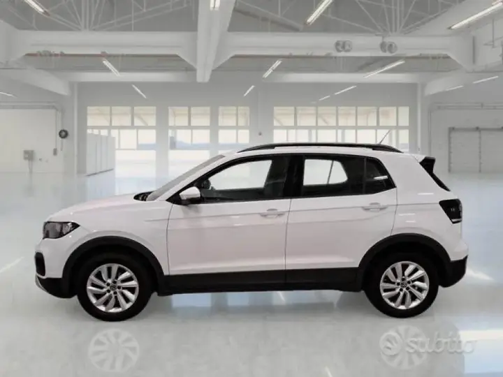 Volkswagen T-Cross 2023 photo 2