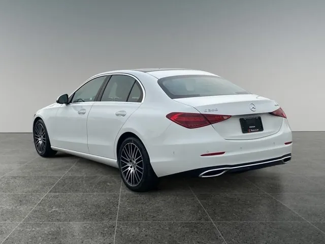Mercedes-Benz C-Class 2024 photo 4