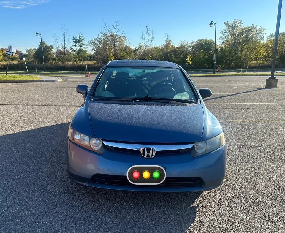 Honda Civic 2010 photo 2