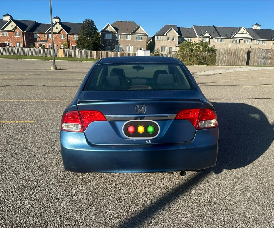 Honda Civic 2010 photo 3