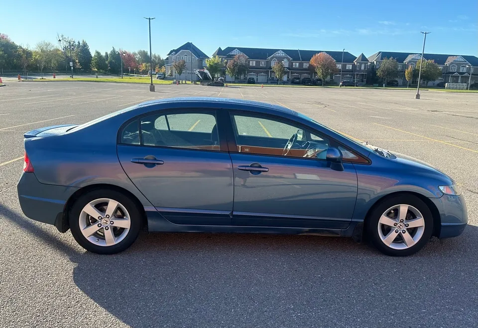 Honda Civic 2010 photo 5
