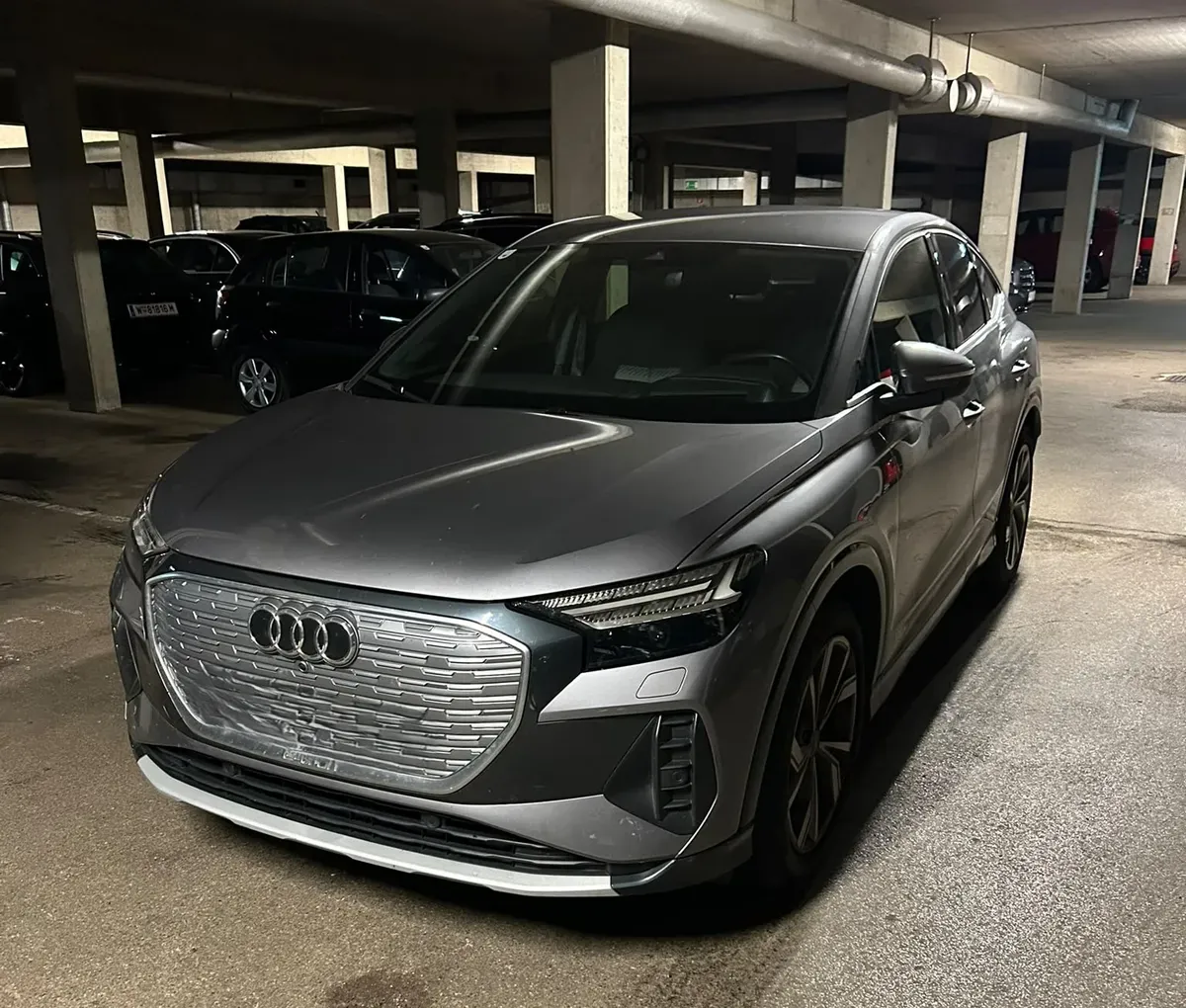 Audi Q4 2021 photo 2